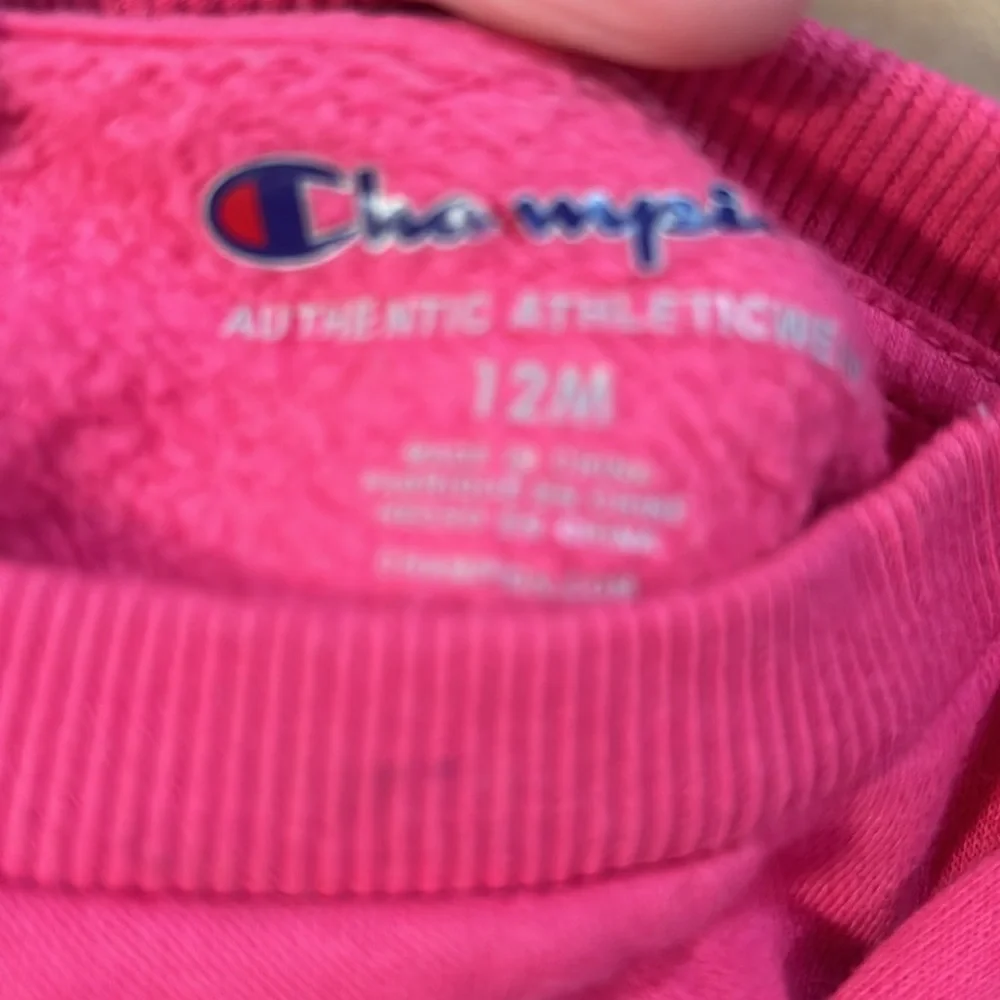 Too small - Picture 4 of 4